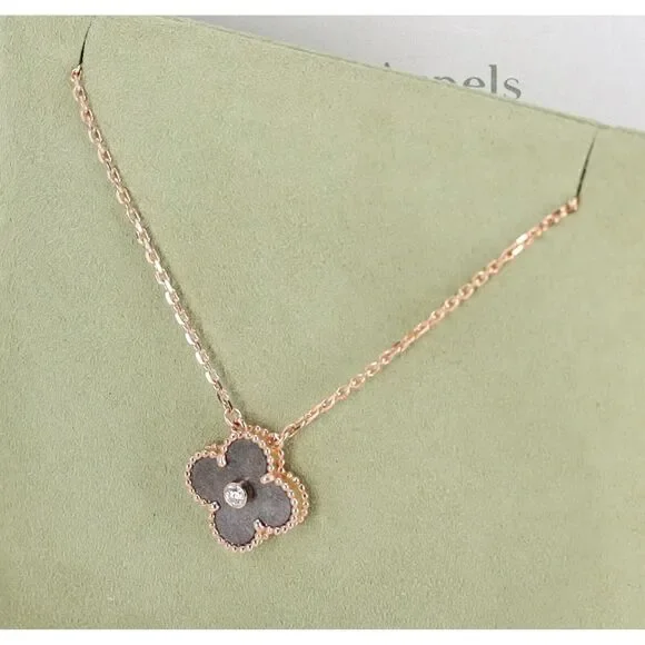 Van Cleef & Arpels Vintage Alhambra Necklace 2023 Holiday Pendant Grey 18K - Picture 5 of 7